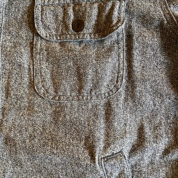 Brilliant Grayer’s Button-Up 🩶 - Picture 6 of 13